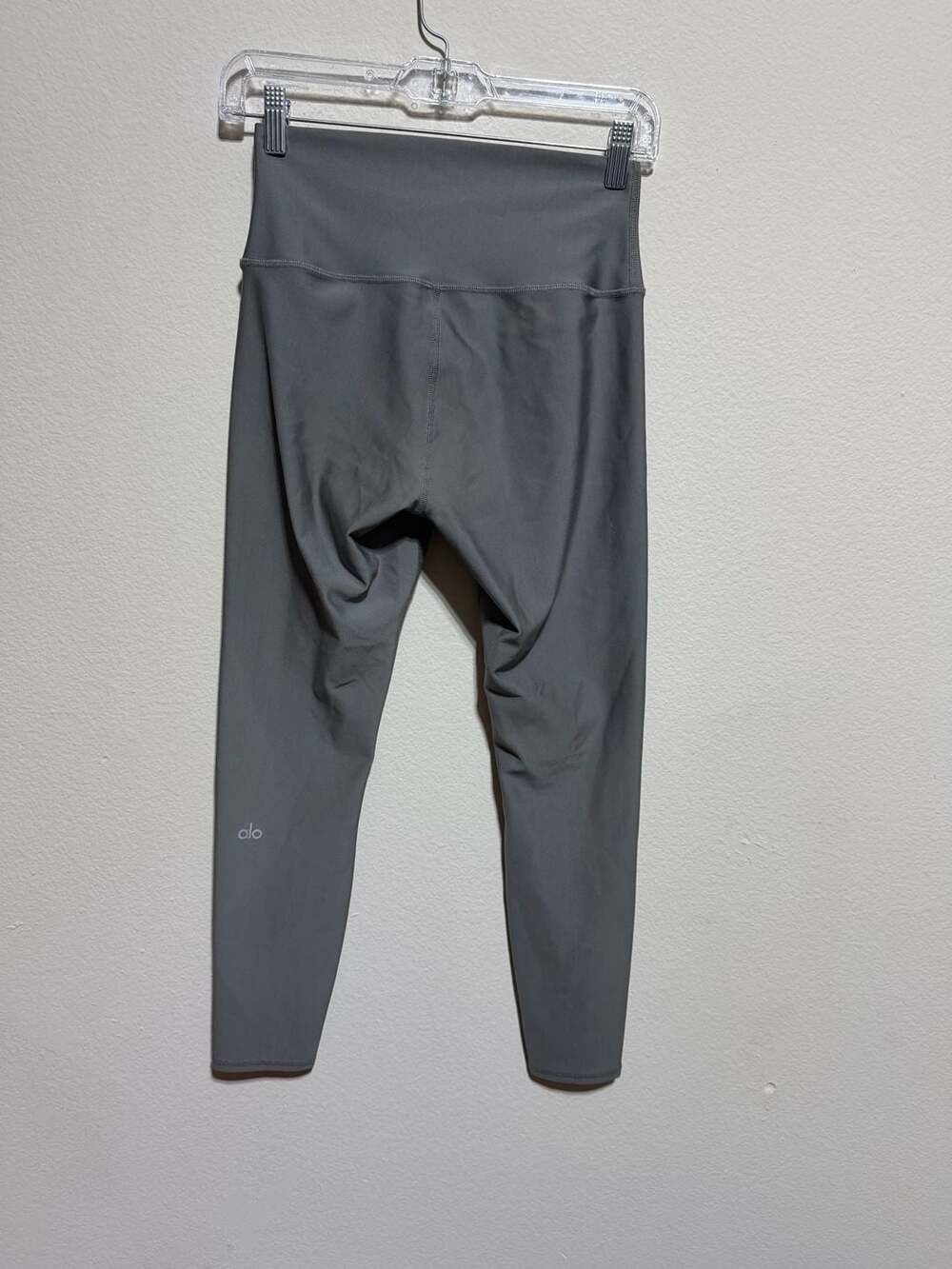 Women’s ALO High Waist Airlift Legging - Picture 2 of 5
